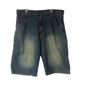 Men’s blue jeans‎ shorts size 40